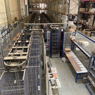 Carrusel horizontal automático para picking – Sistema de almacenamiento industrial doble (140 módulos)