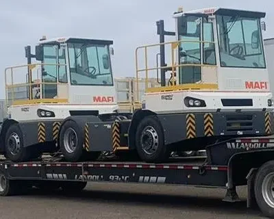 MAFI T 230F – Tractor Terminal Portuario 160–210 kW Diésel / 201 kW LPG – 90.000 kg GCW – Tractor de Patio Industrial – Usada