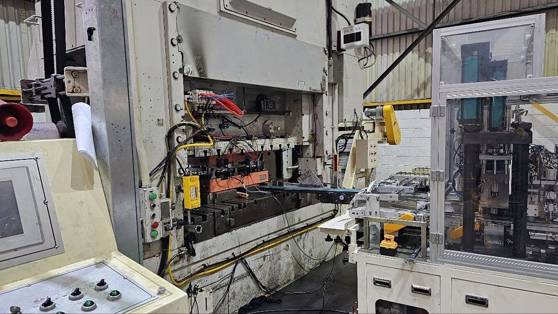 Prensa de alta velocidad MINSTER PM3-300 de 300 toneladas | Prensa industrial