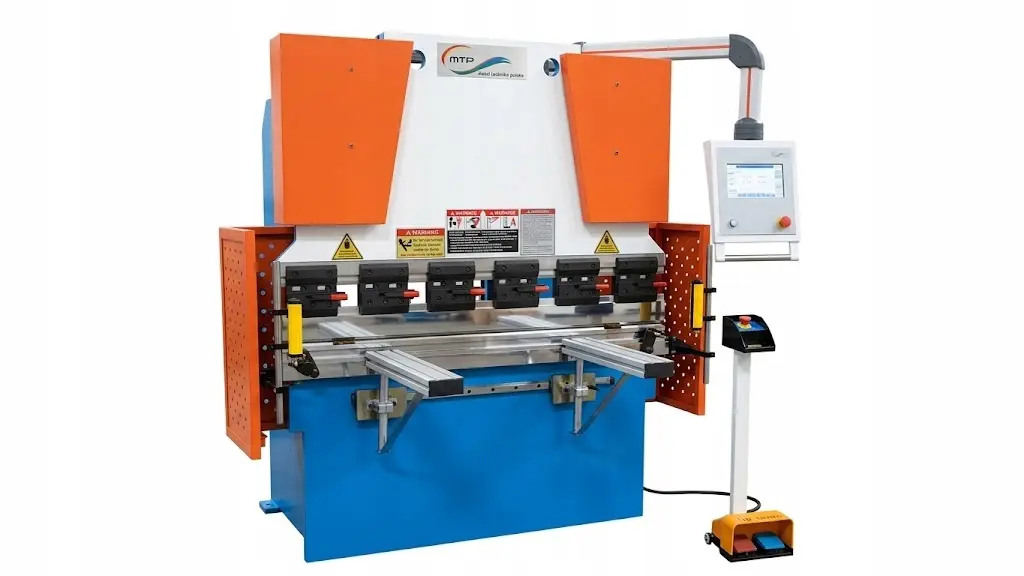 Prensa plegadora hidráulica Metal Technics Polska 1320x40 mm de 40 toneladas