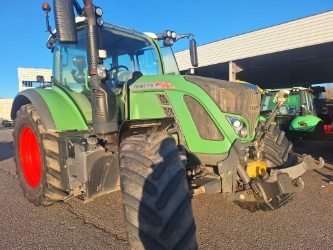 Tractor Fendt 716 Profi usado