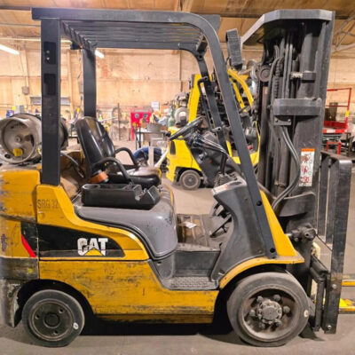 MONTACARGAS CATERPILLAR 2C500 4,700 LBS