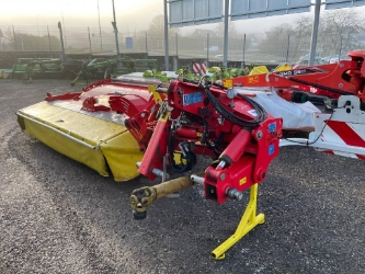 Segadora Pöttinger Novacat 302 ED usado