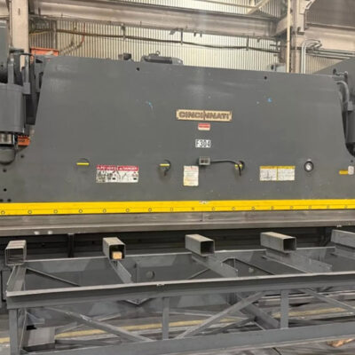 PRENSA DOBLADORA CINCINNATI 20' x 400 TON