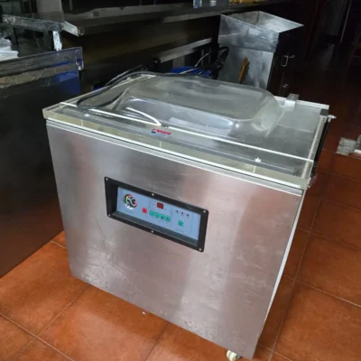 Lote de envasado profesional usado: termoselladora, envasadora al vacío y mesa inox – Usada