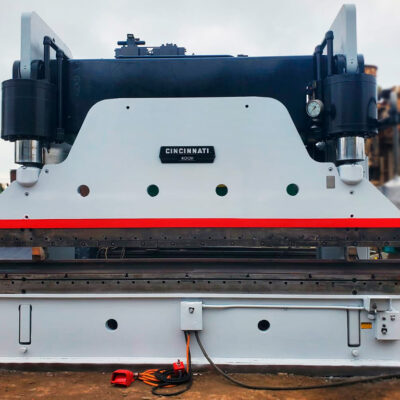PRENSA DOBLADORA CINCINNATI 14' x 400 TON – Usada