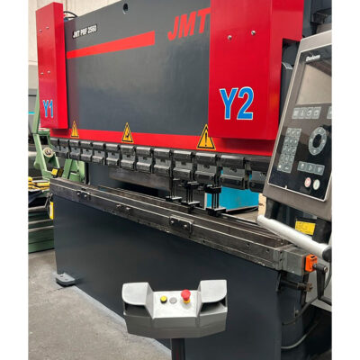 PRENSA DOBLADORA HIDRÁULICA JMT CNC 8' 4" x 66 TON