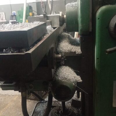 SE VENDE FRESADORA INDUSTRIAL MARCA FRITZ WERNER