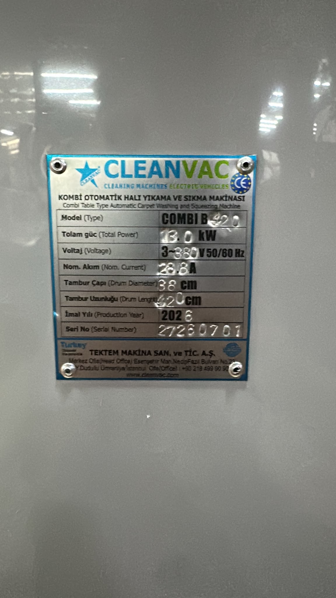 Cleanvac Combi 420B placa CE 2026 Placa CE Cleanvac Combi B 420 fabricada en 2026