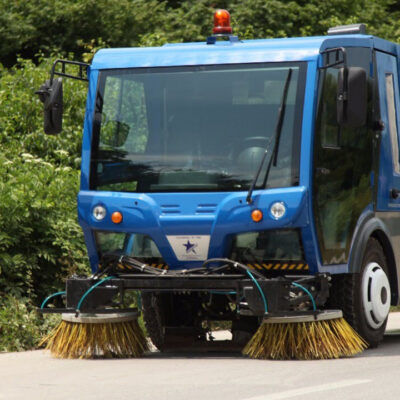 Cleanvac ST2500 barredora eléctrica de calles - vista principal