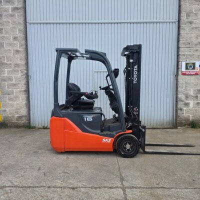 Toyota Traigo 48 16 2016